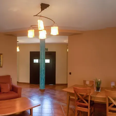 Hotel Rural La Yagona Entrala