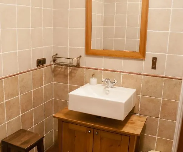 Rural La Yagona 3* Entrala