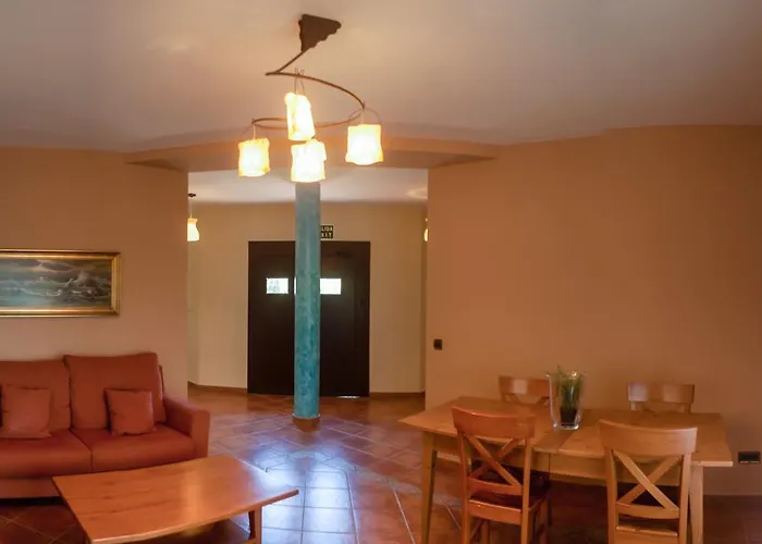 Hotel Rural La Yagona Entrala